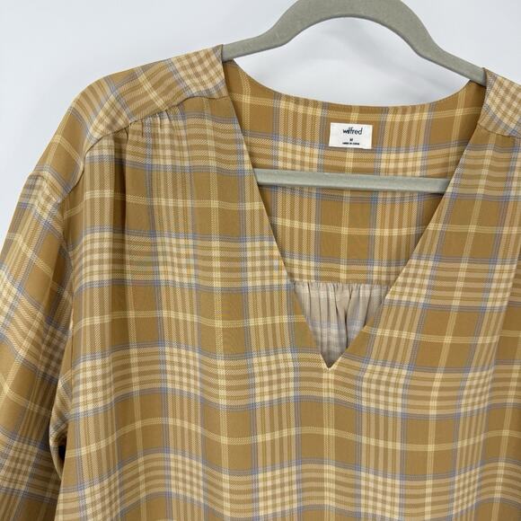 Wilfred Silk V Neck Popover Beige Plaid Long Sleeves Women size Medium - Picture 4 of 10